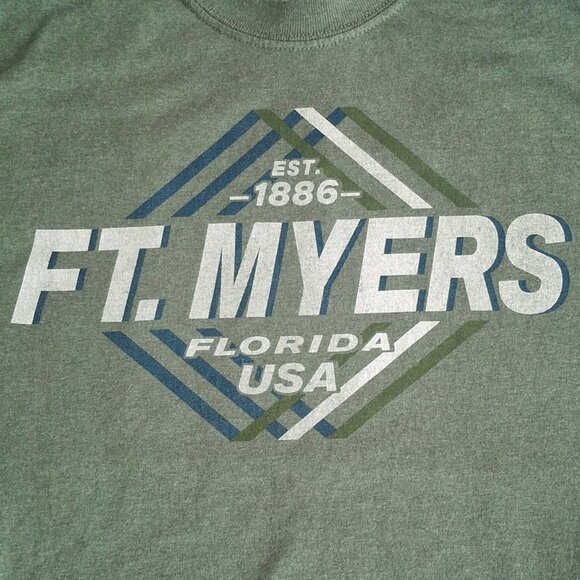 T Shirt Ft Fort Meyers FL Florida Gildan Heavy Cotton Blend Adult Size M Medium - Picture 1 of 7